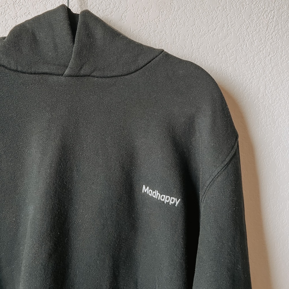 SOLD ON INSTA | MADHAPPY CLASSIC FLEECE HOODIE UNISEX